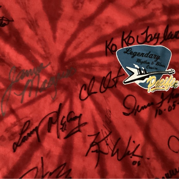 Legendary Blues Cruise 2006 Koko Taylor Signed Shirt - Picture 7 of 8